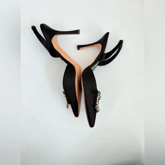 Manolo Blahnik Black Satin Leather Crystal embellishedslingback pumps EU 38.5